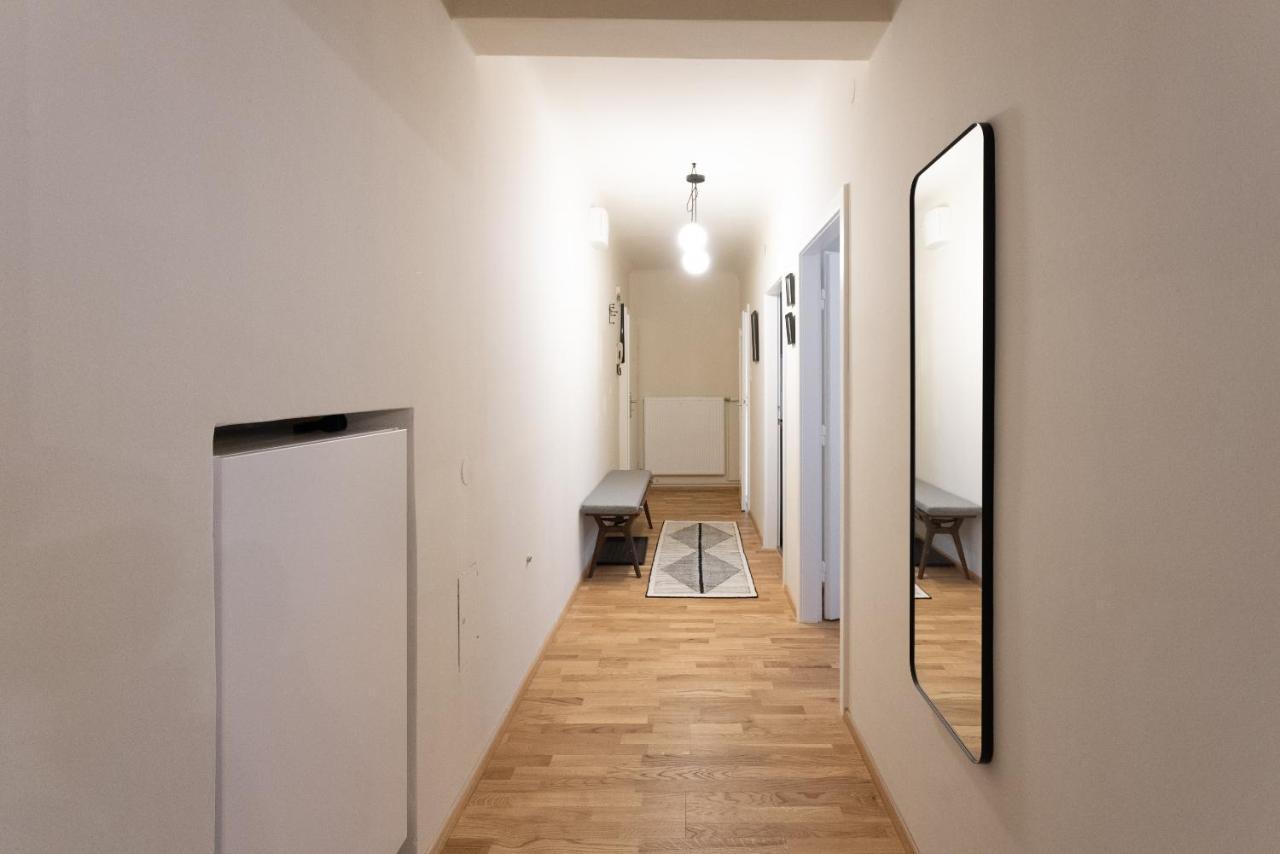 Chic 1-Bed Apt By Canal Walk To Historic Centre 维也纳 外观 照片