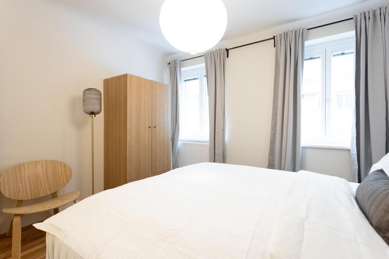 Chic 1-Bed Apt By Canal Walk To Historic Centre 维也纳 外观 照片